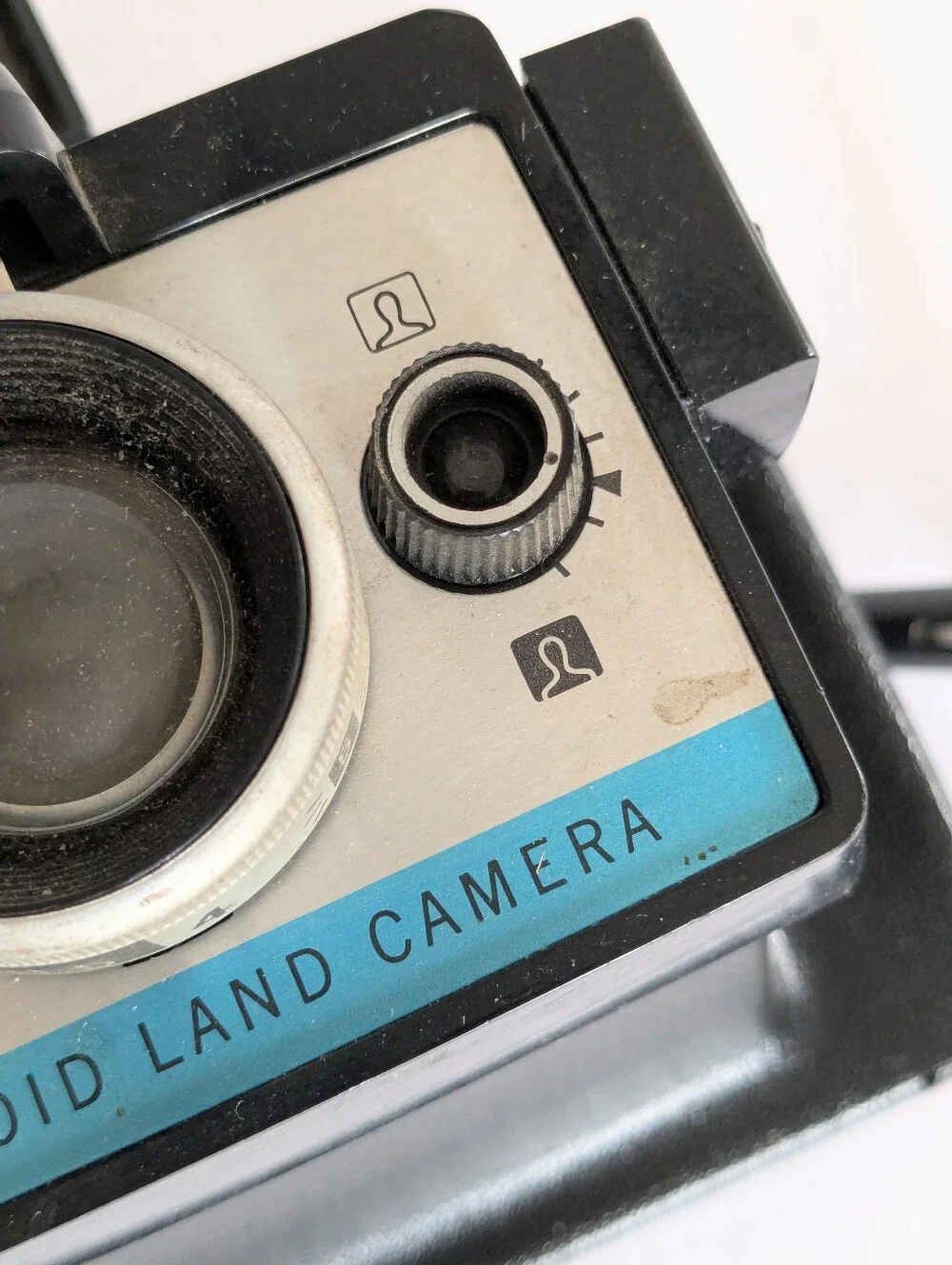 Polaroid The Clincher Instant Film Camera